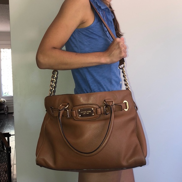 Michael Kors Handbags - Michael Kors Hamilton Satchel